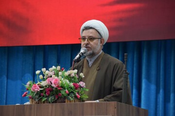 حضور به‌موقع مردم و نقش رهبر معظم انقلاب، رمز شکست فتنه بود