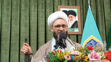 گلایه‌های مردم از ناهنجاری‌ها نباید به آرمان‌های انقلاب خدشه وارد کند