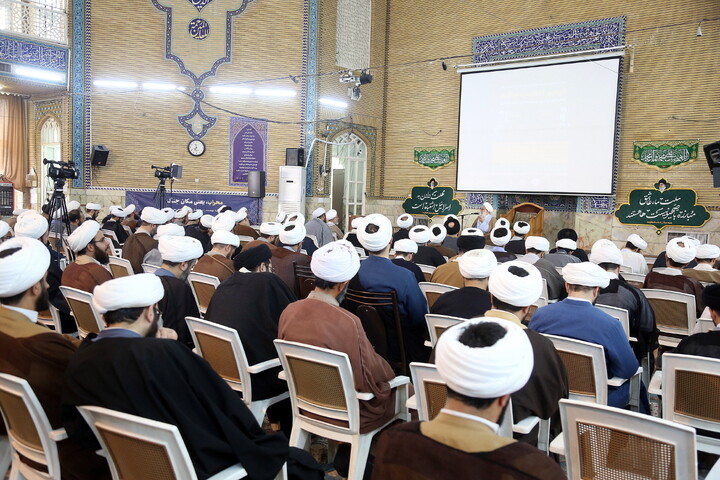 تصاویر/ اختتامیه دومین اجلاسیه سالانه راهنمایان تهذیبی تربیتی مدارس علمیه کشور