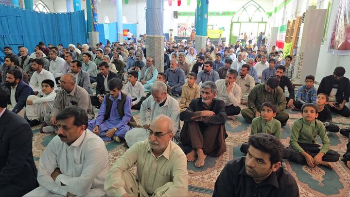 تصاویر/ اقامه نمازجمعه شهر ریگان