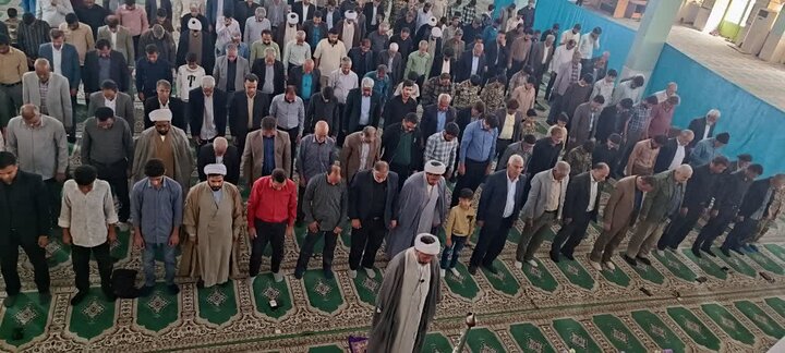 تصاویر/ اقامه نمازجمعه شهر عنبرآباد