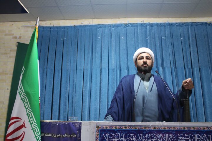 تصاویر/ اقامه نمازجمعه شهر جازموریان