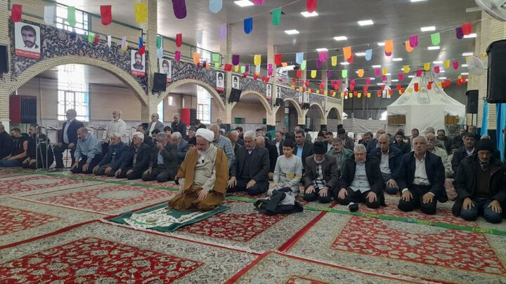 تصاویر/ اقامه نمازجمعه شهر پاریز