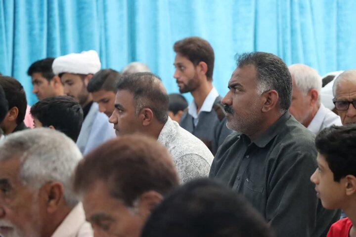 تصاویر/ اقامه نمازجمعه شهر قلعه‌گنج