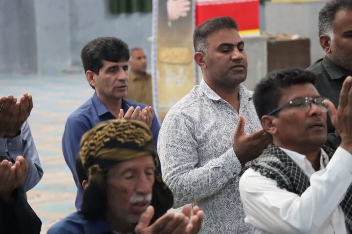 تصاویر/ اقامه نمازجمعه شهر قلعه‌گنج