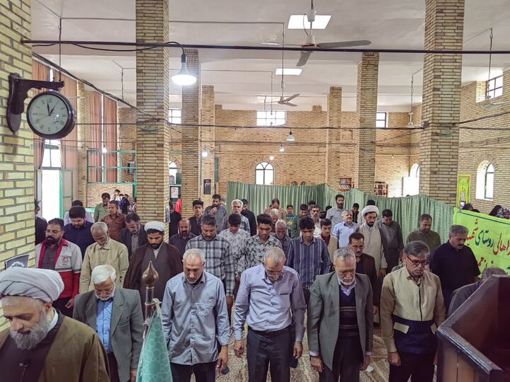 تصاویر/ اقامه نمازجمعه شهر شهداد