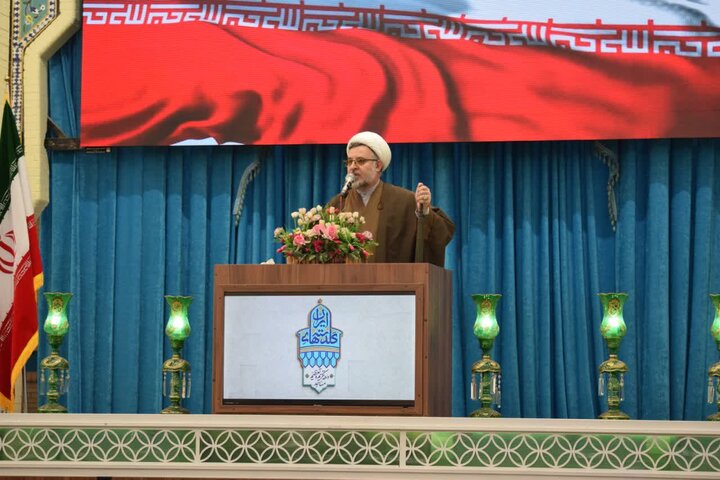 تصاویر/ اقامه نمازجمعه شهربابک