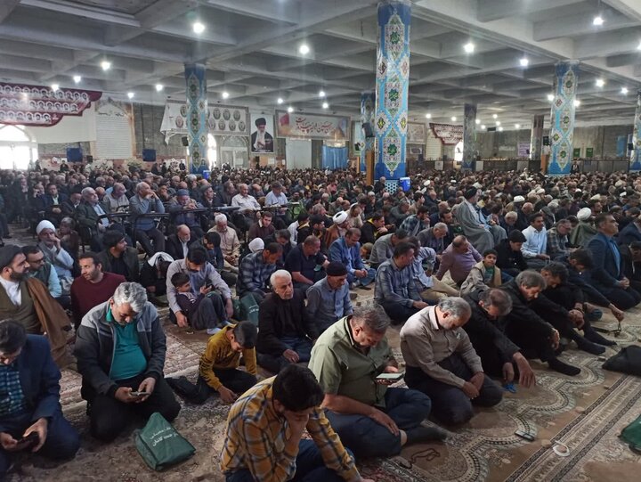 تصاویر/ نمازعبادی سیاسی جمعه کاشان