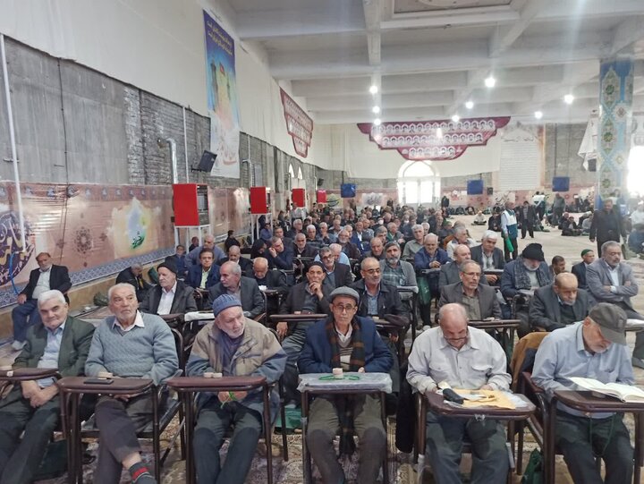 تصاویر/ نمازعبادی سیاسی جمعه کاشان