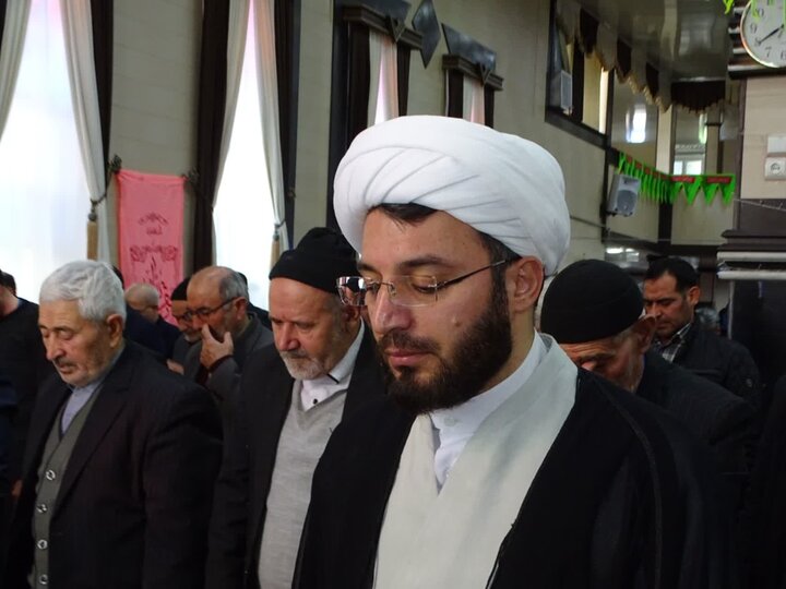 تصاویر/ نماز جمعه ۲۴ بهمن چهاربرج