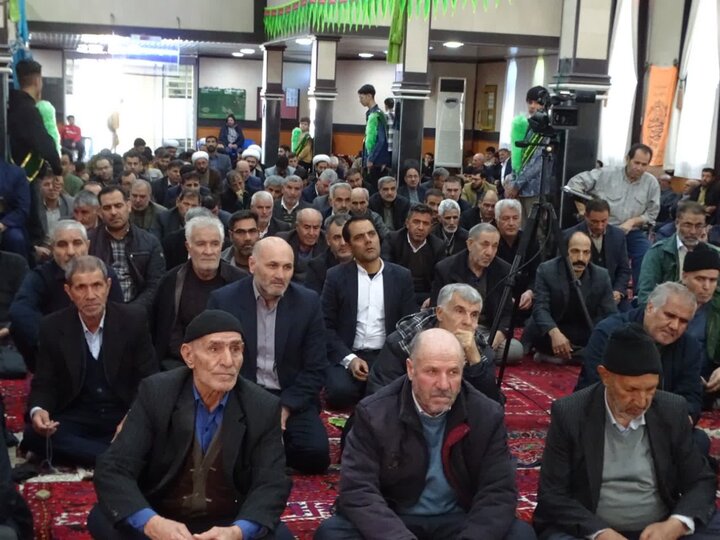 تصاویر/ نماز جمعه ۲۴ بهمن چهاربرج