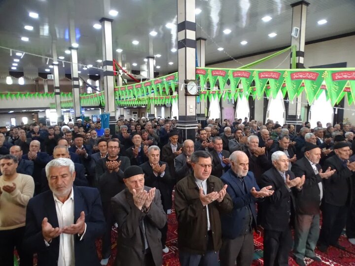 تصاویر/ نماز جمعه ۲۴ بهمن چهاربرج