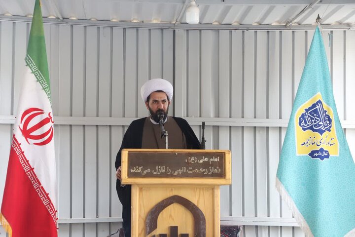 نماز جمعه کمالشهر