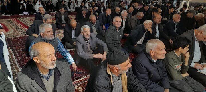 تصاویر/ نماز عبادی سیاسی جمعه جوشقانی قالی