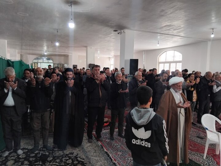 تصاویر/ نماز عبادی سیاسی جمعه جوشقانی قالی