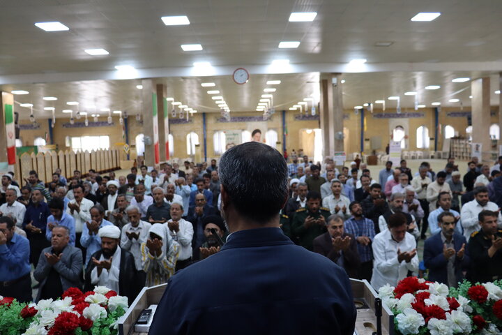 تصاویر/ شکوه نمازجمعه در بندر دیّر