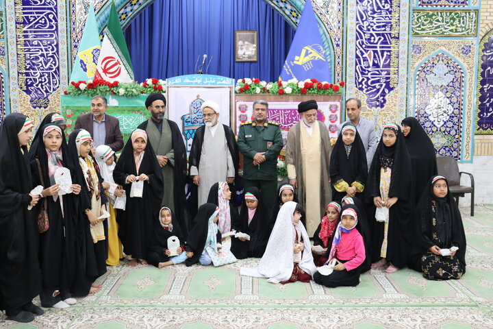 تصاویر/ شکوه نمازجمعه در بندر دیّر