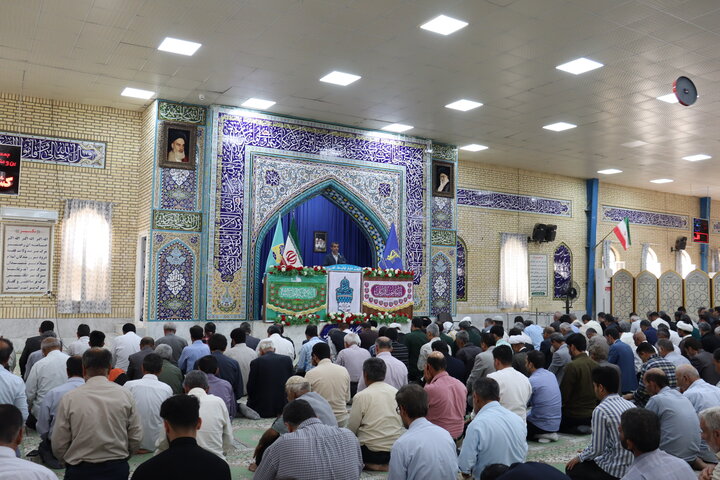 تصاویر/ شکوه نمازجمعه در بندر دیّر