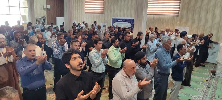 تصاویر/ اقامه نمازجمعه شهر منوجان