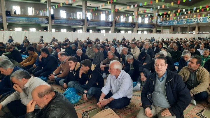 تصاویر/اقامه نماز عبادی سیاسی جمعه در خمین