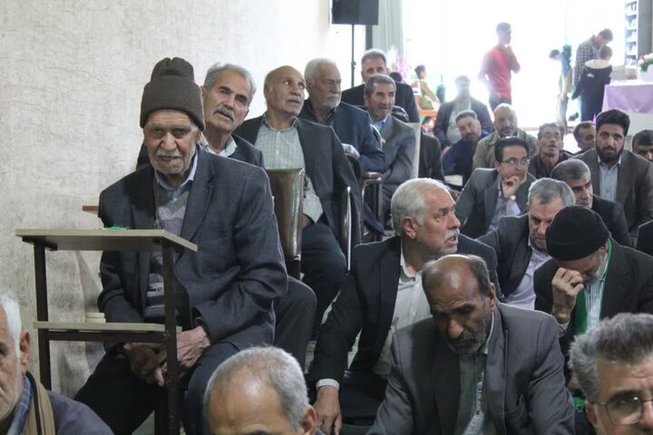 تصاویر/ برگزاری نماز جمعه شهرستان خاتم