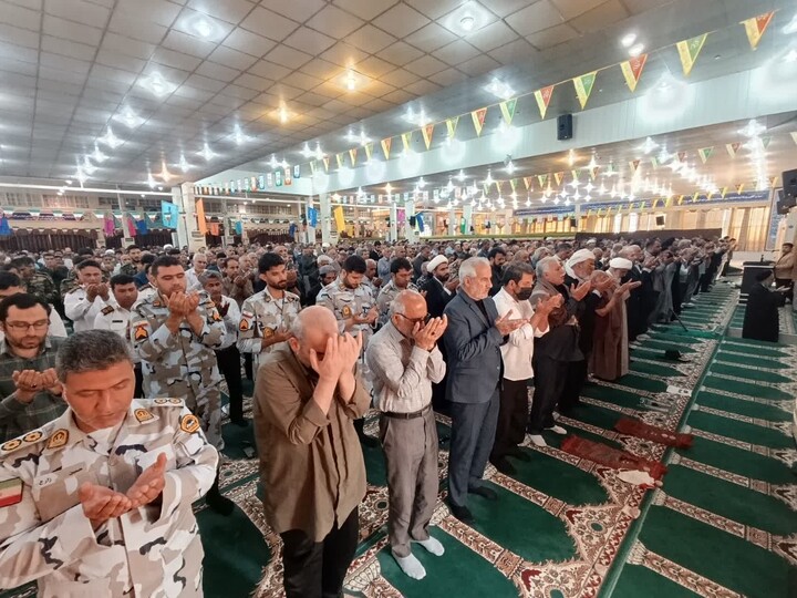 نماز جمعه بوشهر به روایت تصویر