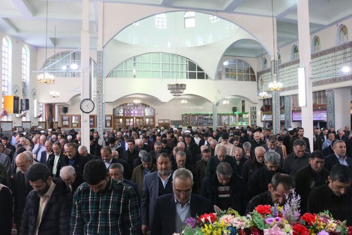 تصاویر/اقامه نماز عبادی سیاسی جمعه در اهر