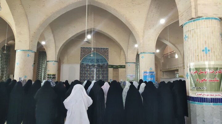 تصاویر/ اقامه نمازجمعه شهر کهنوج