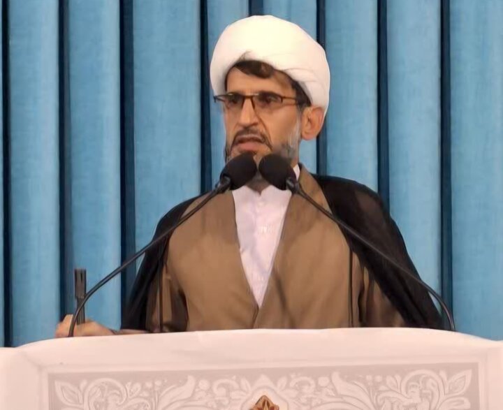 تصاویر/ اقامه نمازجمعه شهر کهنوج