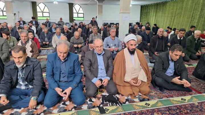 تصاویر/اقامه نماز عبادی سیاسی جمعه در ترکمنچای