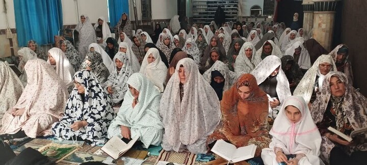 تصاویر/اقامه نماز عبادی سیاسی جمعه در لیلان