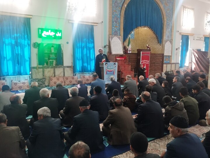 تصاویر/اقامه نماز عبادی سیاسی جمعه در لیلان