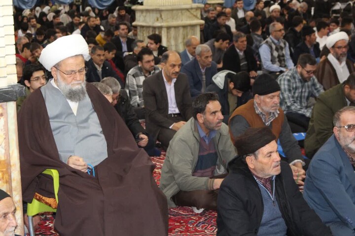 تصاویر/اقامه نماز عبادی سیاسی جمعه در بناب