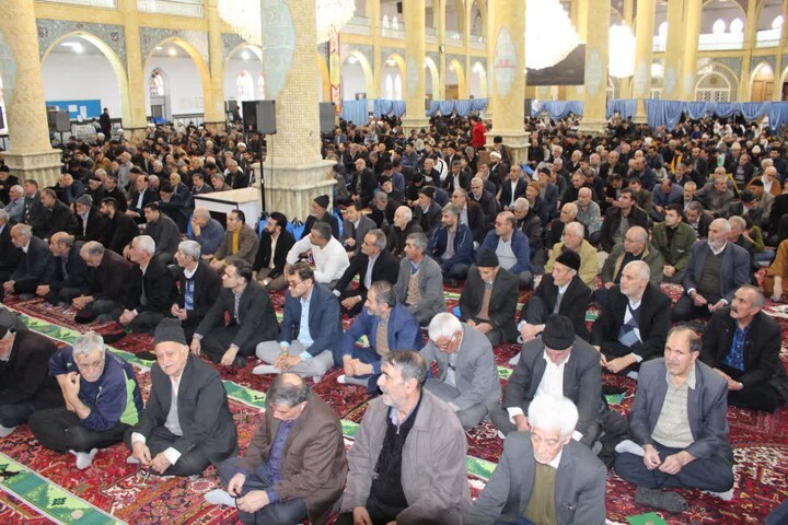 تصاویر/اقامه نماز عبادی سیاسی جمعه در بناب