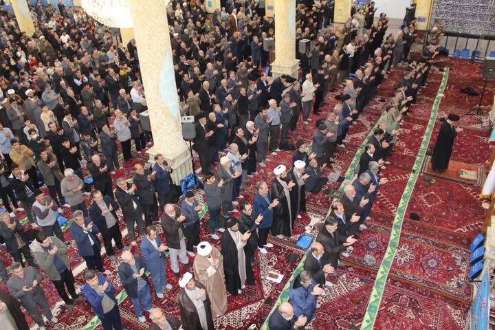 تصاویر/اقامه نماز عبادی سیاسی جمعه در بناب