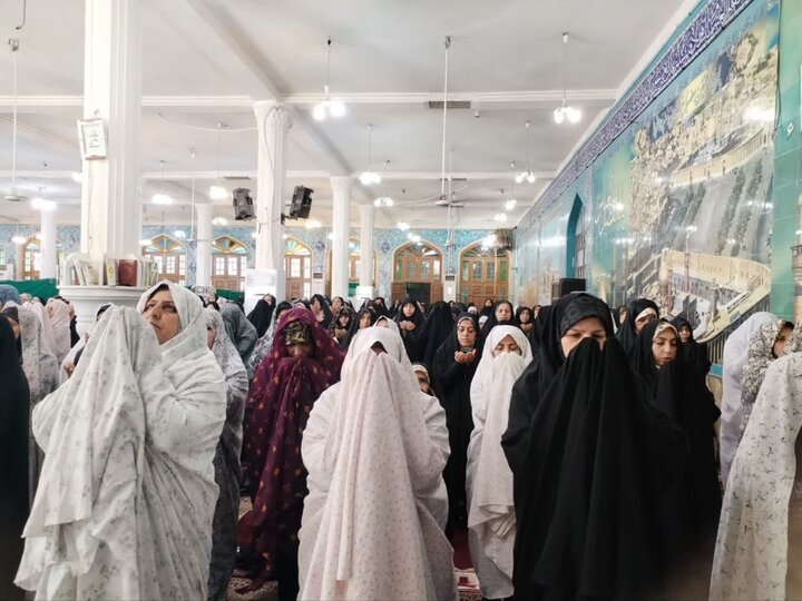 نمازجمعه دشتستان به روایت تصویر