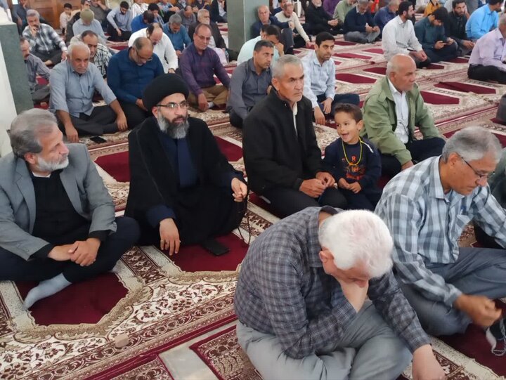 نمازجمعه دشتستان به روایت تصویر