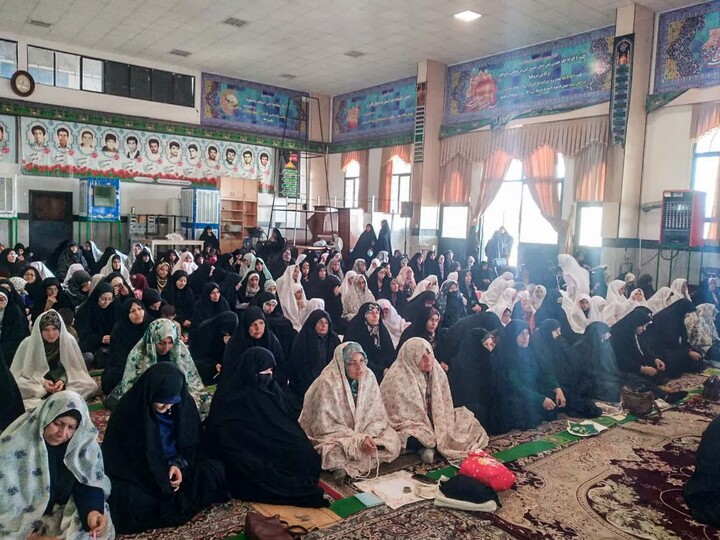 تصاویر| برگزار مراسم نماز جمعه خوسف