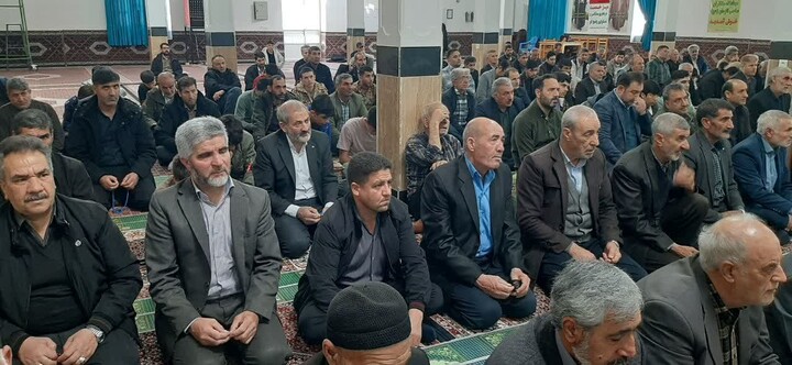 تصاویر/اقامه نماز عبادی سیاسی جمعه در دندی