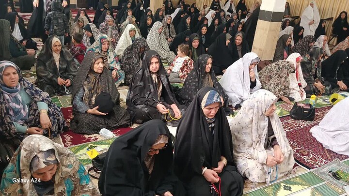 تصاویر/اقامه نماز عبادی سیاسی جمعه در دندی