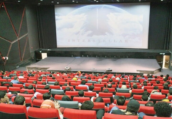 پوست اندازی سینمای ایران در ایستگاه چهل‌وچهارم