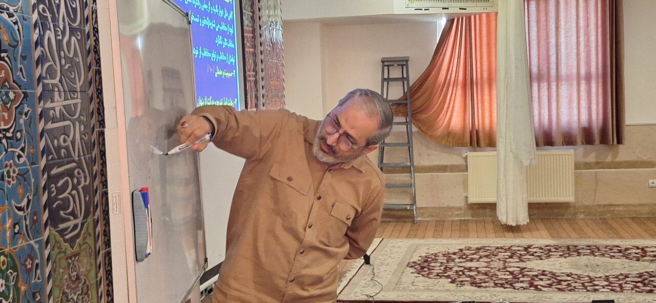 برگزاری دوره توانمندسازی عفاف حجاب در یاسوج برگزار شد