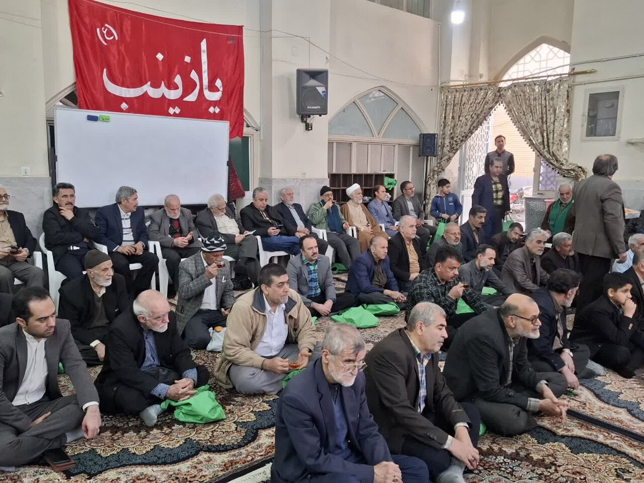 مراسم ترحیم مرحوم آیتالله مناقب در کاشان برگزار شد+تصاویر