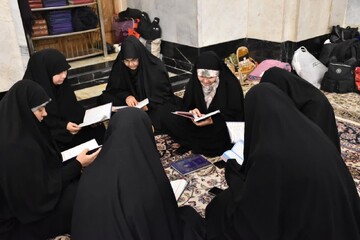 اعتکاف، مسیر خودسازی و تعمیق بندگی طلاب را هموار می‌کند