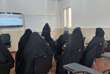 برگزاری کارگاه مهارت‌های فرزندپروری ویژه همسران طلاب در شوش