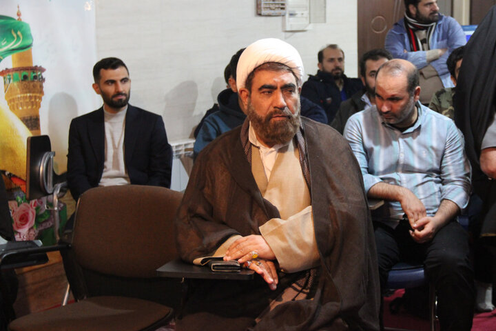 تصاویر /  مراسم جشن سالگرد پیرورزی انقلاب اسلامی در مرکز زبان حوزه علمیه استان قزوین