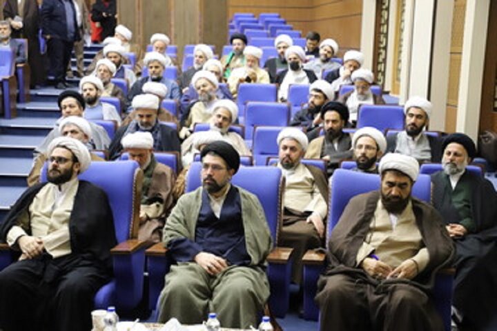 تصاویر/ برگزاری اجلاس سراسری مدیران نهادهای حوزوی در مرکز مدیریت حوزه‌های علمیه خواهران