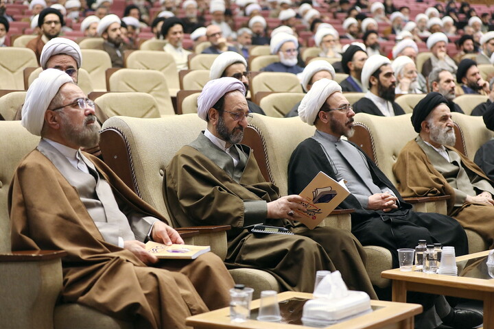 تصاویر/ بیست‌وهفتمین همایش کتاب سال حوزه و نهمین جشنواره مقالات علمی حوزه