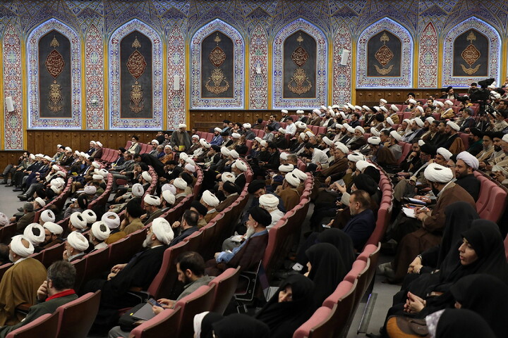 تصاویر/ بیست‌وهفتمین همایش کتاب سال حوزه و نهمین جشنواره مقالات علمی حوزه