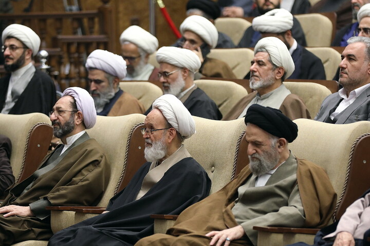 تصاویر/ بیست‌وهفتمین همایش کتاب سال حوزه و نهمین جشنواره مقالات علمی حوزه